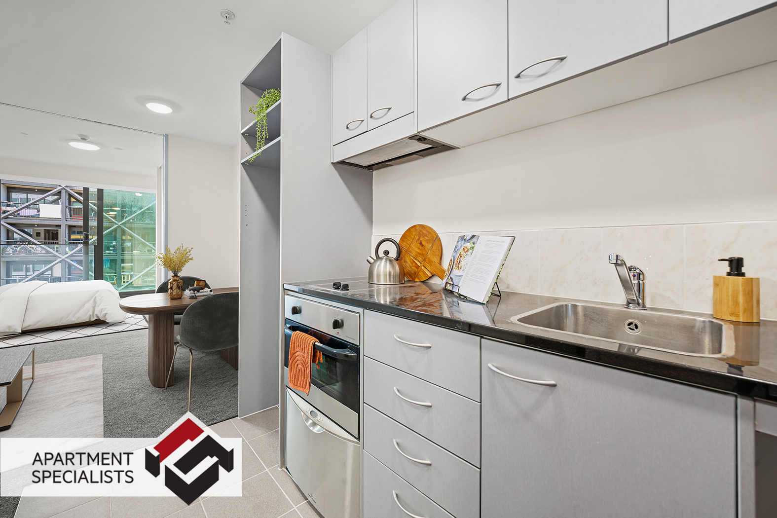 Secure, Sub-Penthouse Studio - >6% Net Return